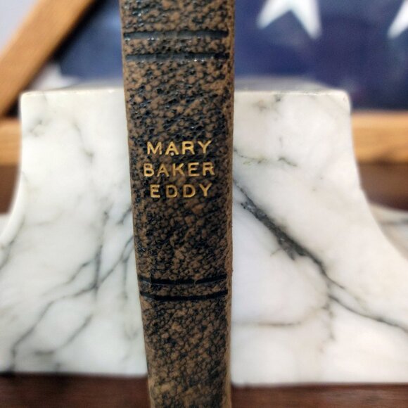 Science and Health with Key to the Scriptures by Mary Baker Eddy 1917 - Picture 3 of 6